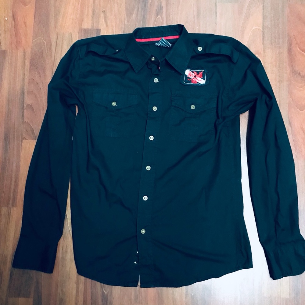 Avirex men’s small button shirt black & red